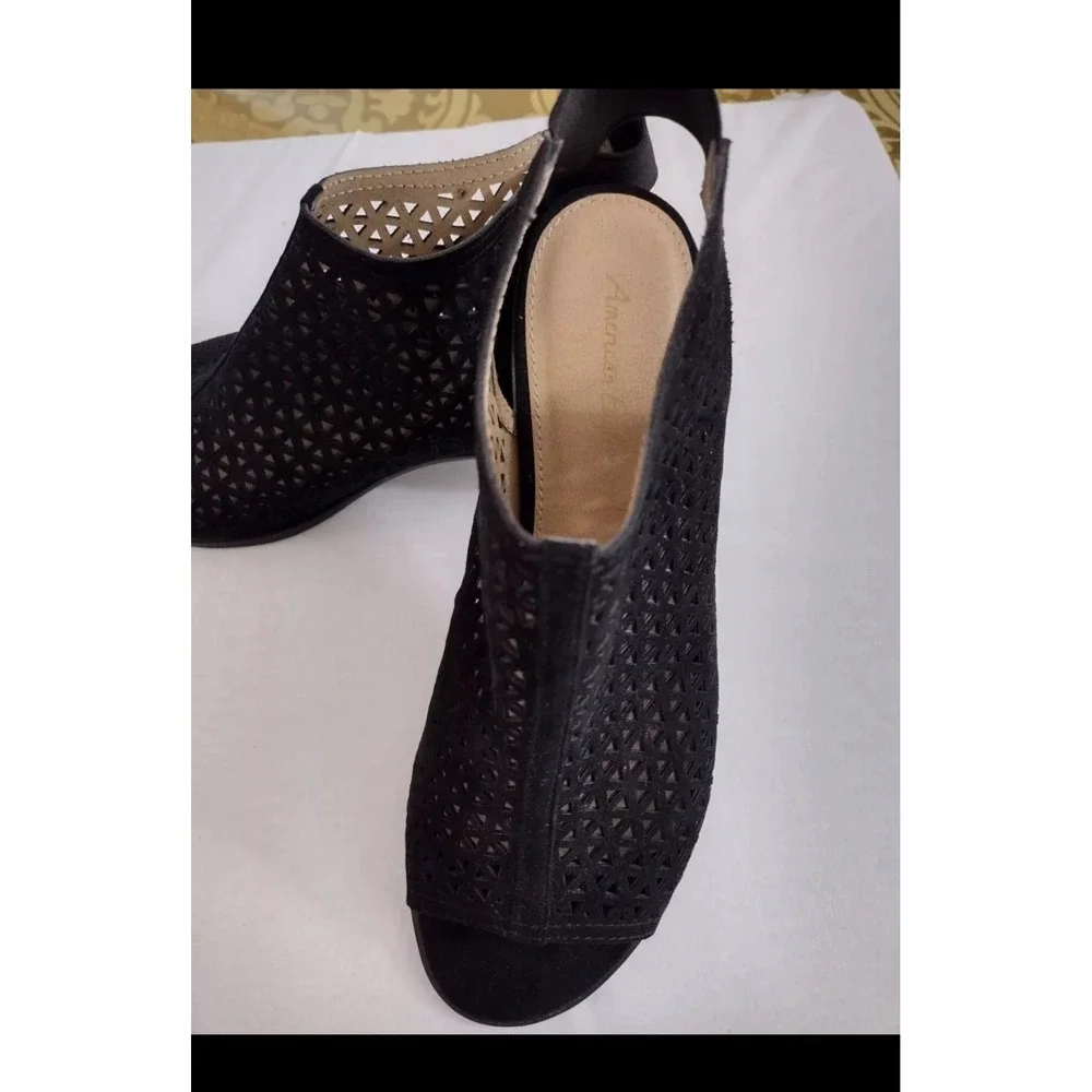 American Eagle heel sandal size‎ 6.5