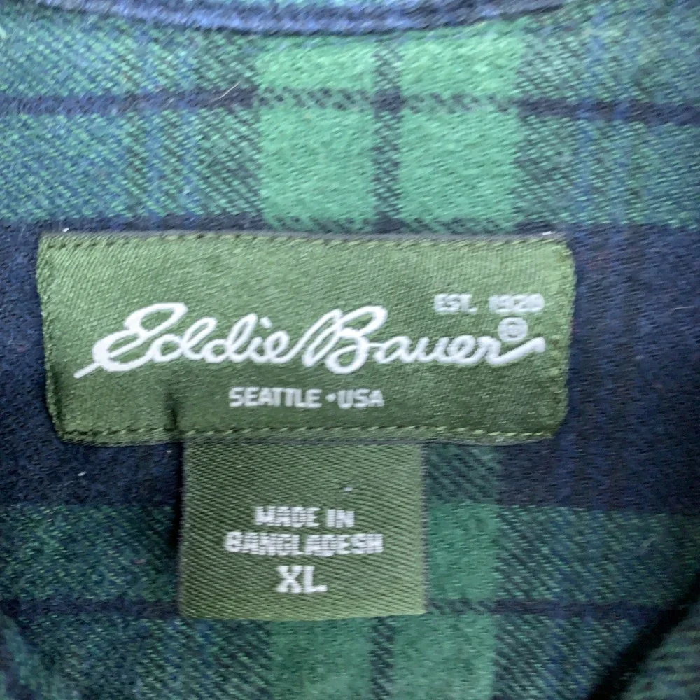 Eddie Bauer this button 50