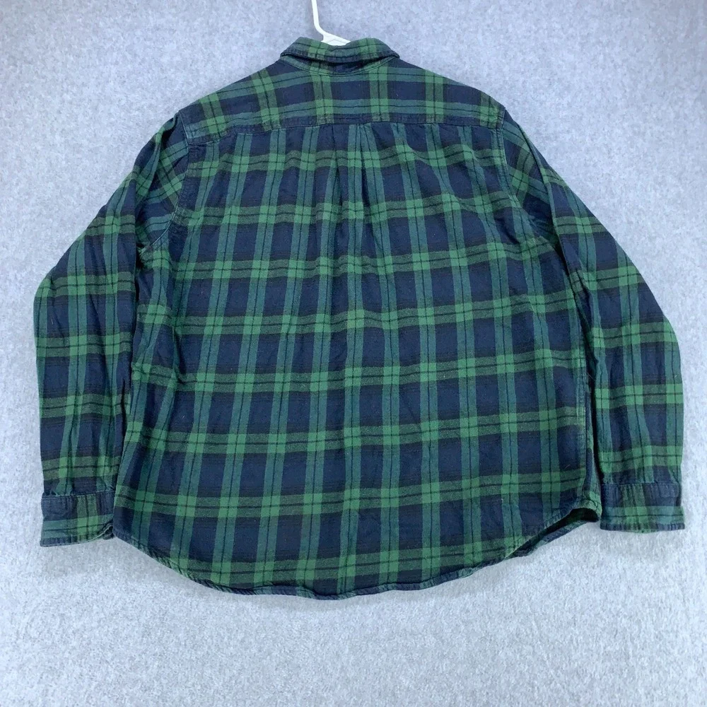 Eddie Bauer curved items this