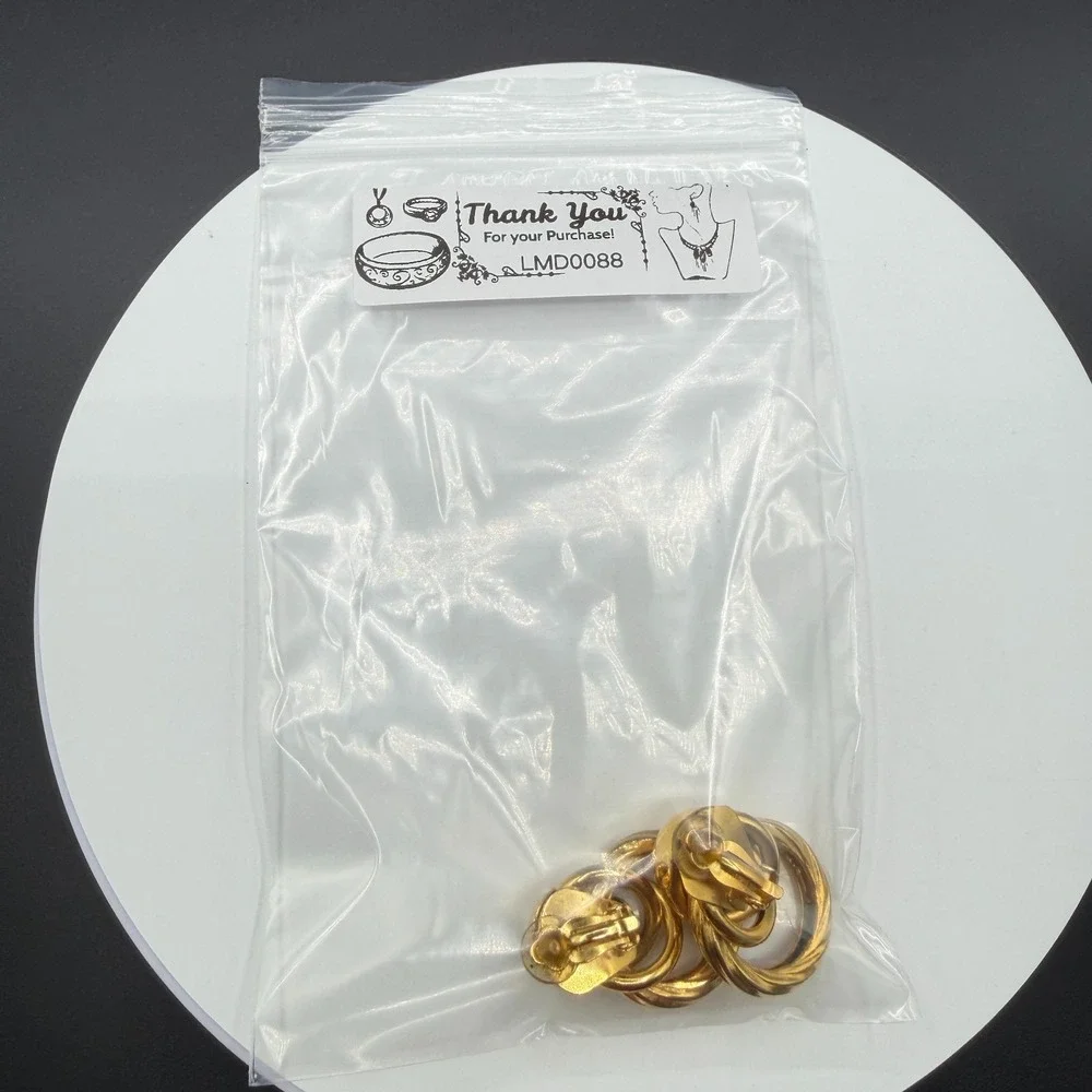N/A bold gold