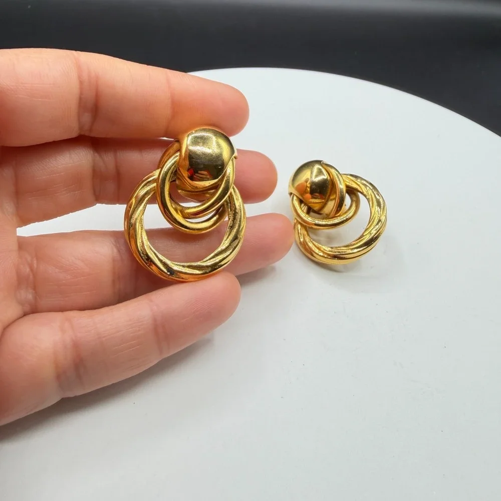 N/A bold gold