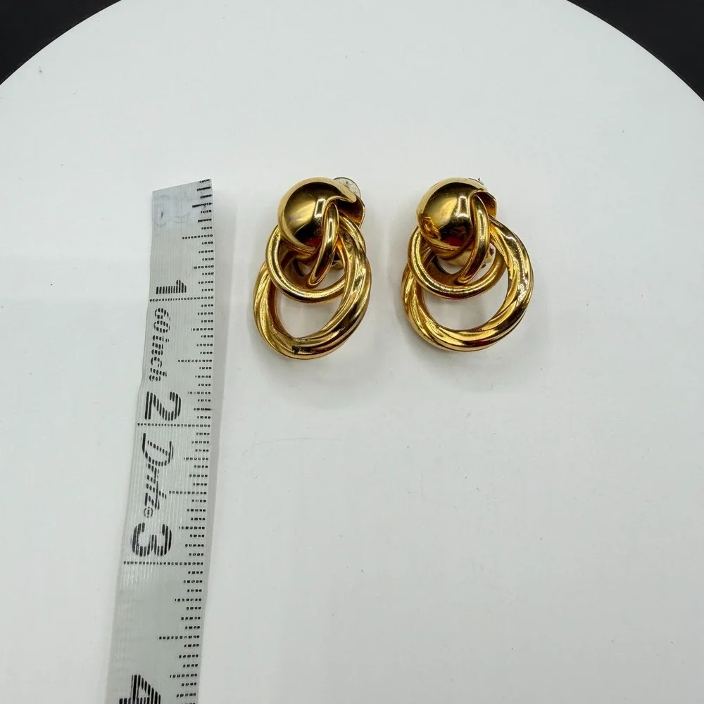 N/A bold gold