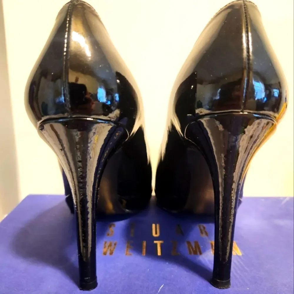Stuart Weitzman 100% authentic
