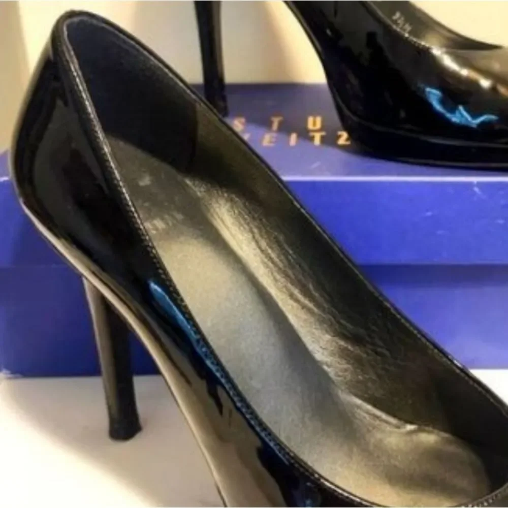 Stuart Weitzman 100% authentic
