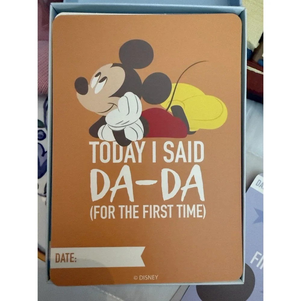 Disney box mickey