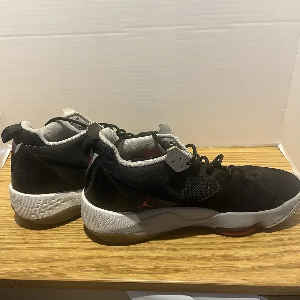 Nike jordan zoom