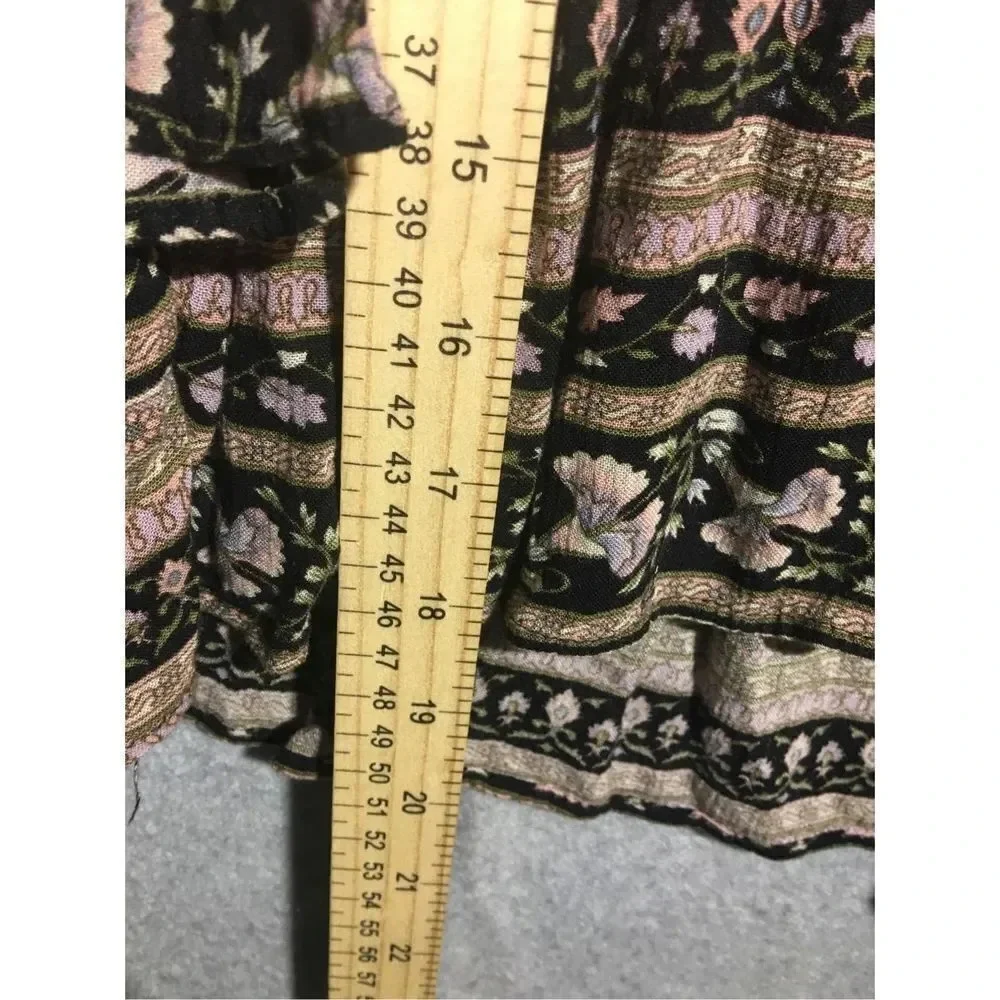 American Eagle Outfitters sent hem