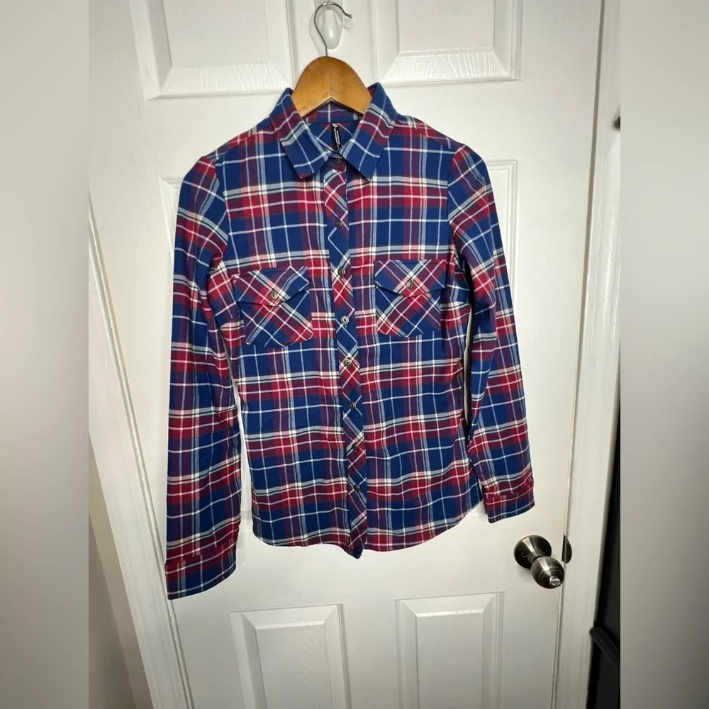 Kuhl Women’s X Small Alina Flannel Shirt Blue Plaid Long Sleeve Button Up Top XS