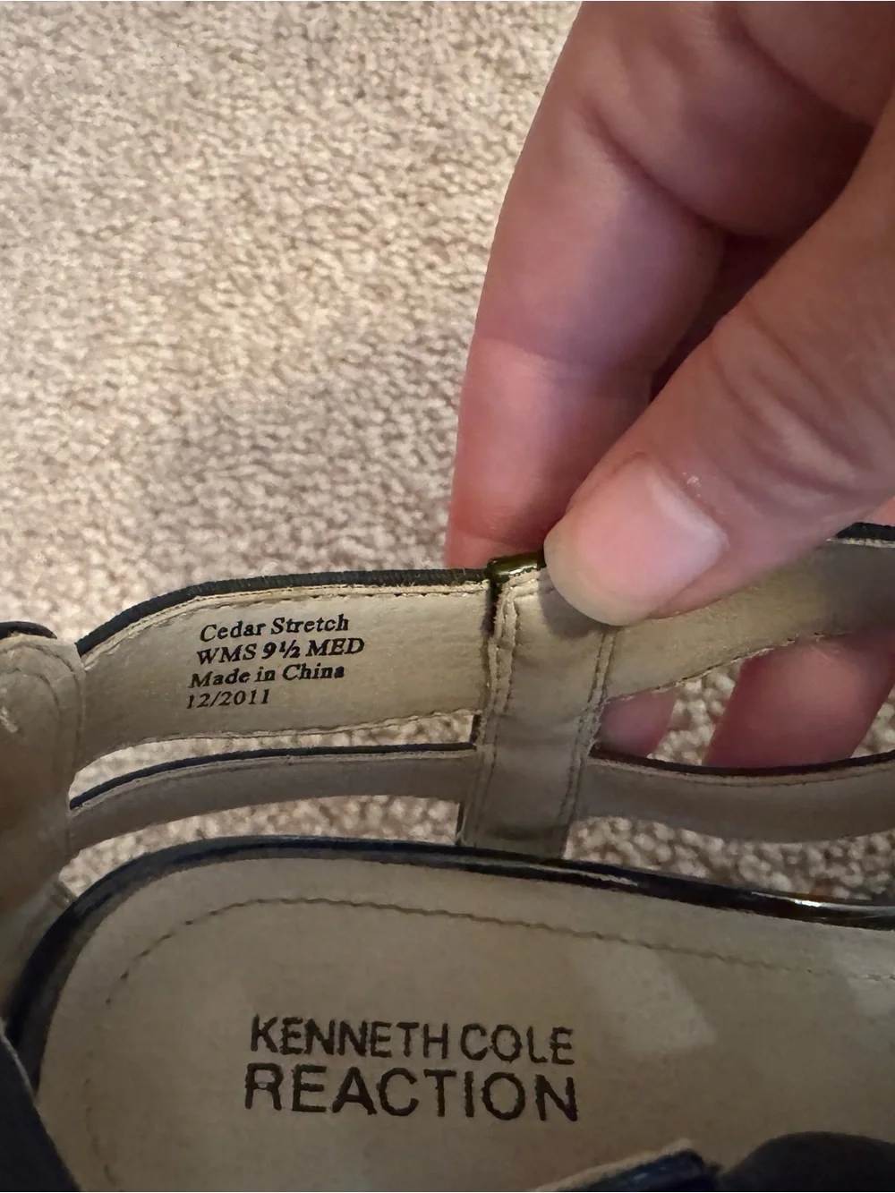 Kenneth Cole Reaction Black Patent and Elastic Wedge Sandals