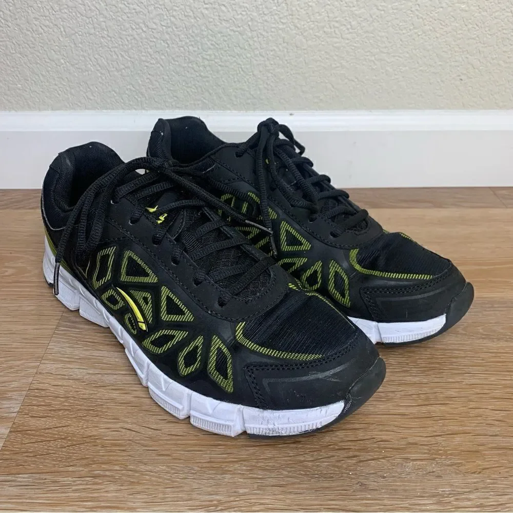 L.A. Gear size 10