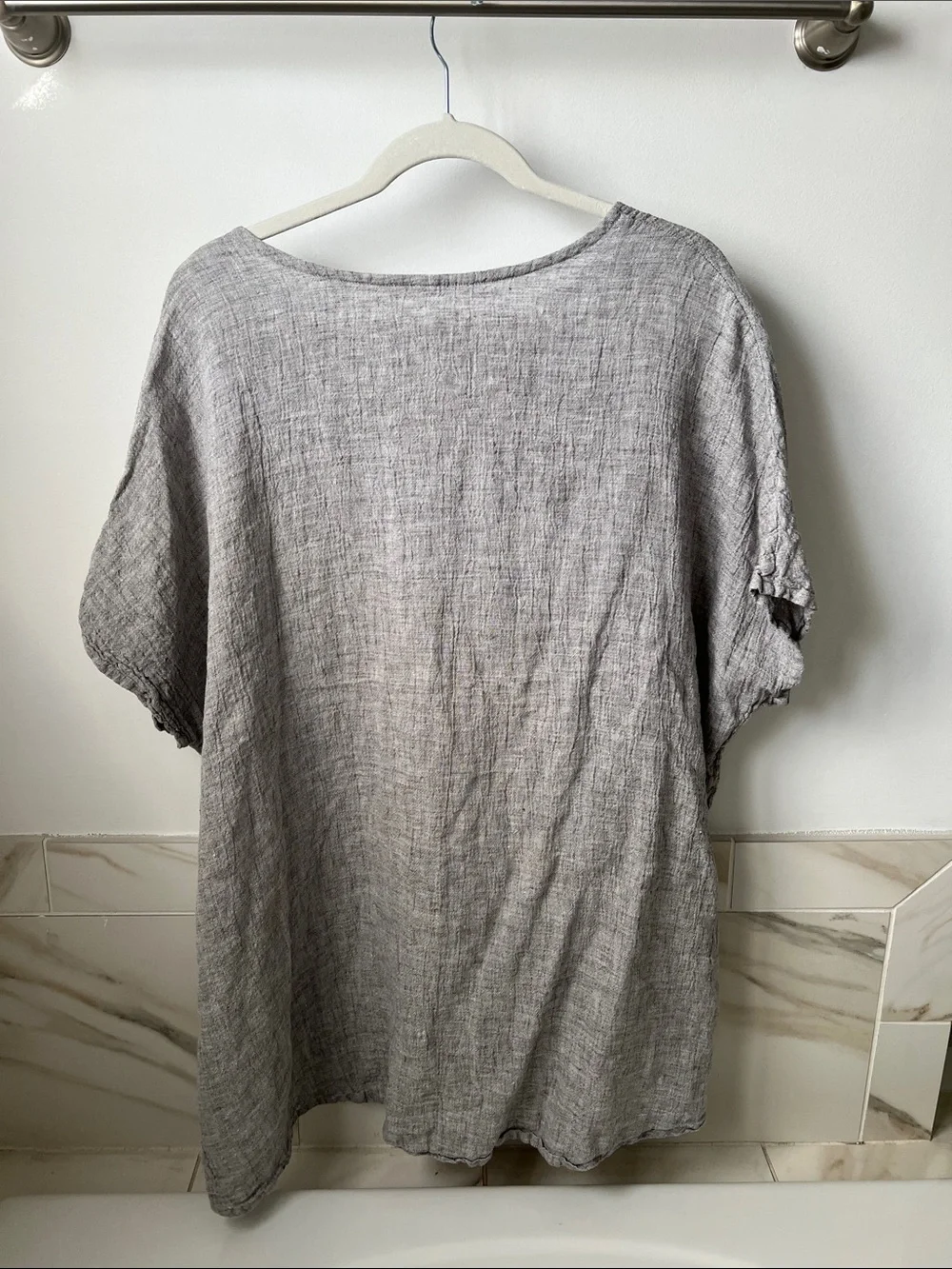 Elizabeth Suzann Lightweight Linen Tunic in Heather Gray
