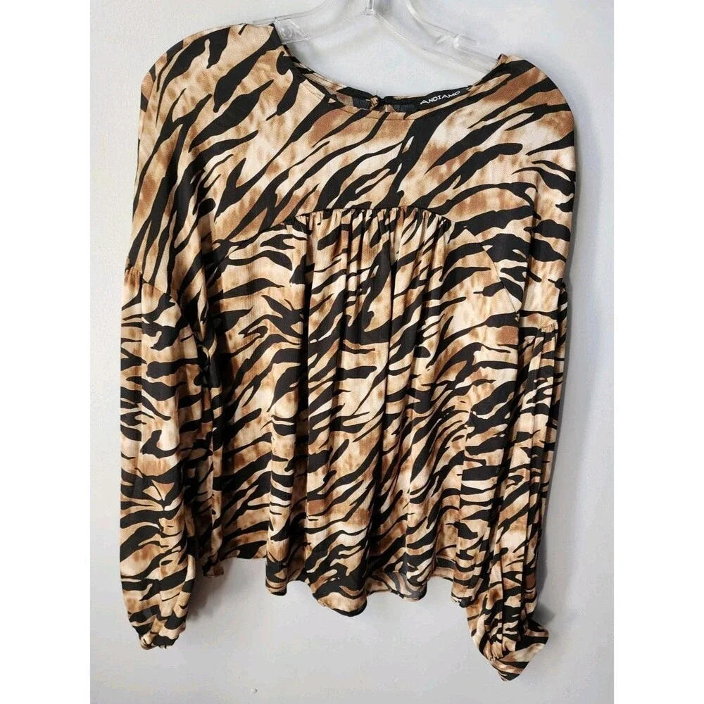 Vintage Andiamo Egypt Top Animal Print Made In Italy Size Medium New Semi Sheer