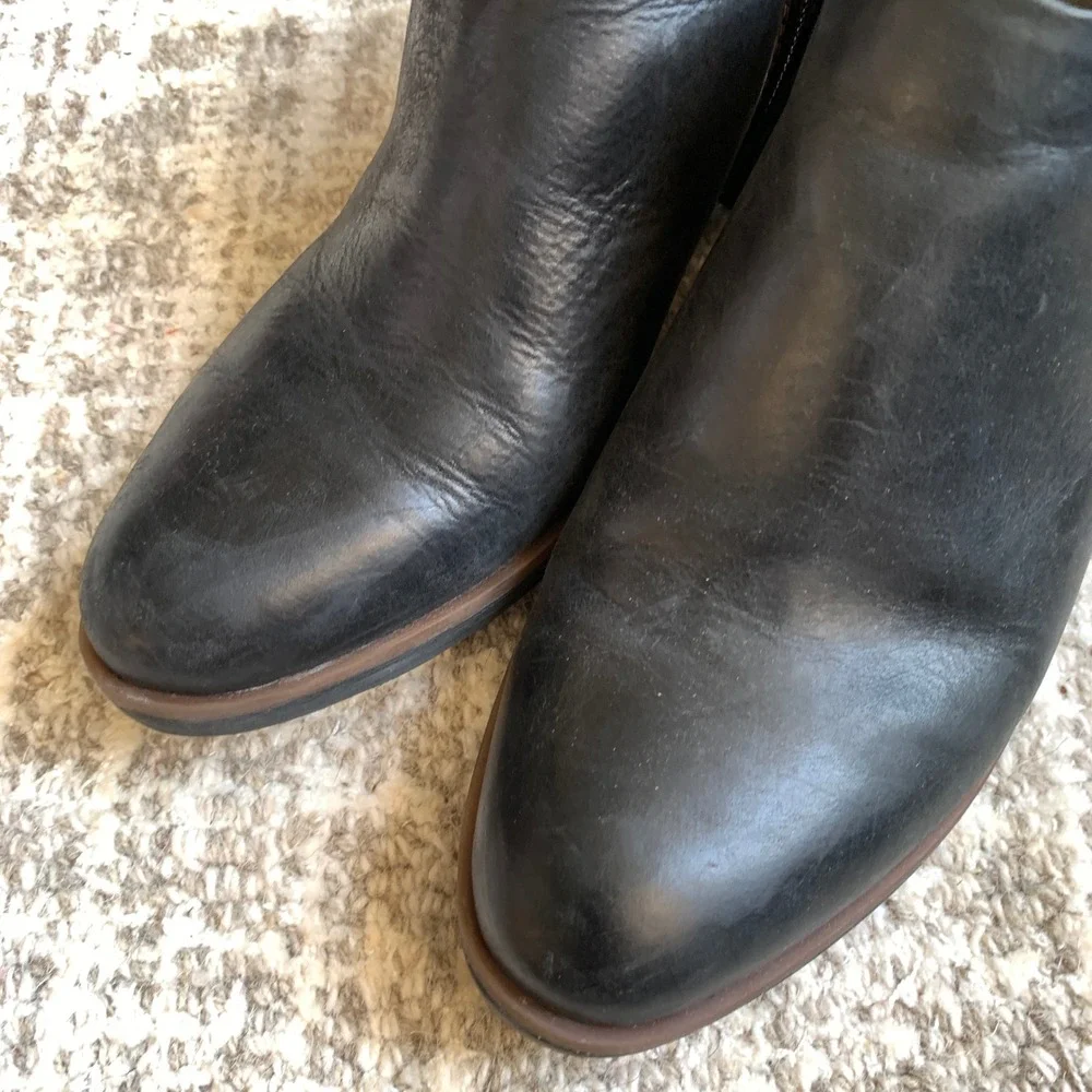 Korks Women Black Leather Ankle Booties Suede‎ Accent Block Heel Q43103 Size 9M