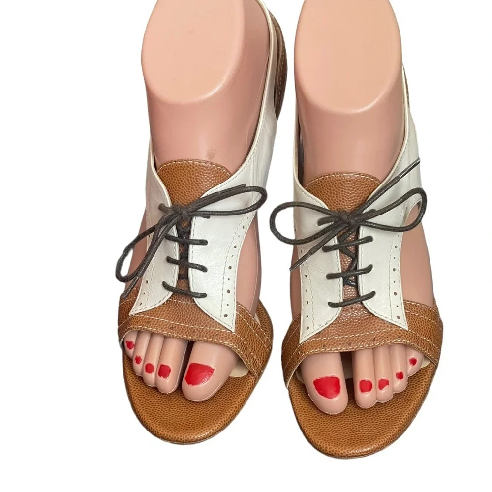 Journee Collection up heels