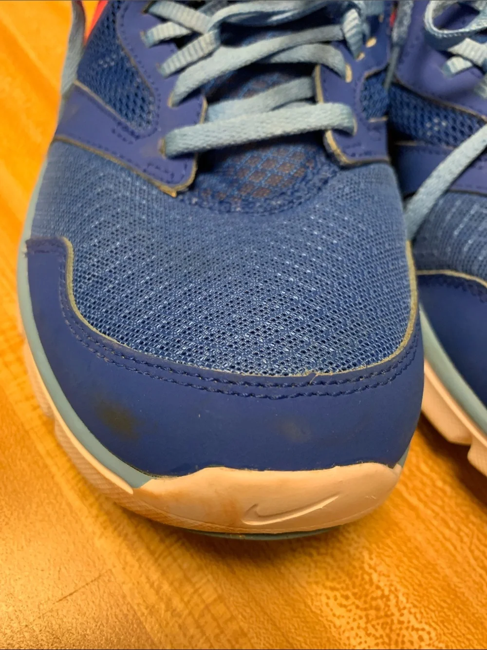 Nike gently pre