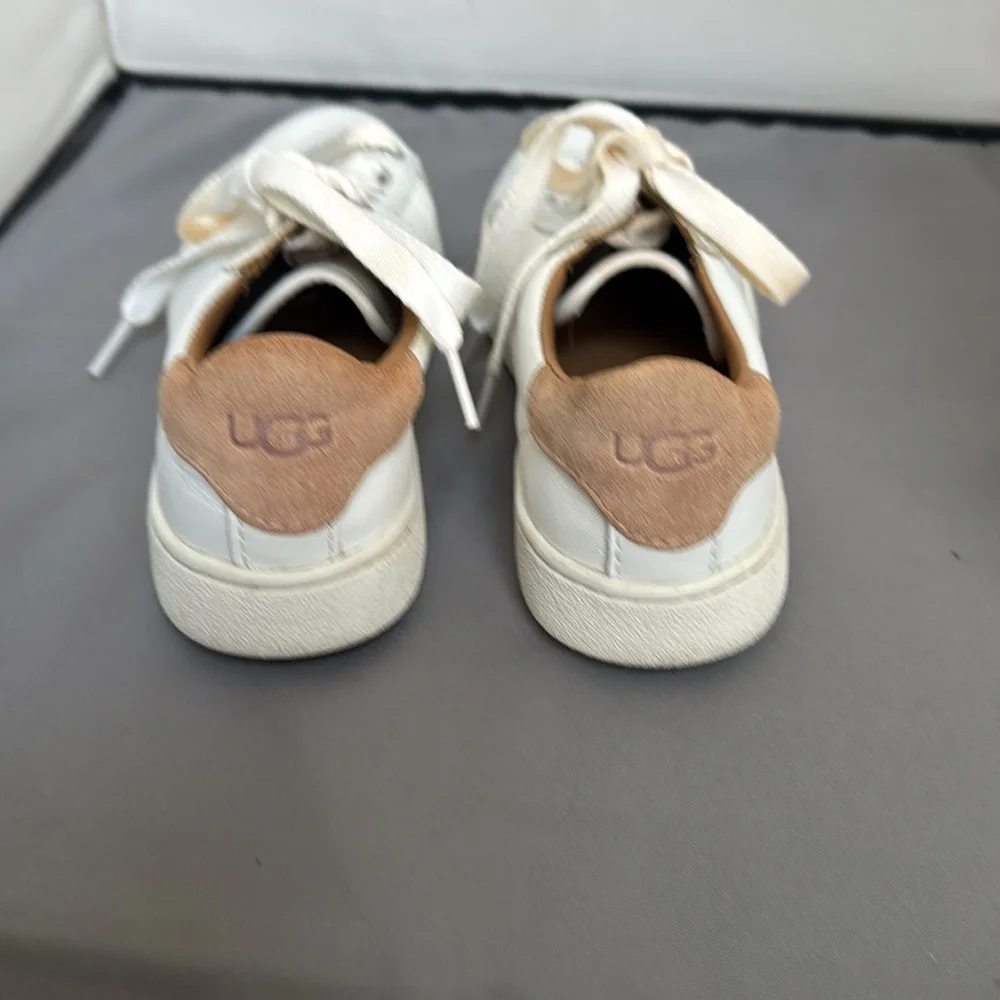 N/A stylish white