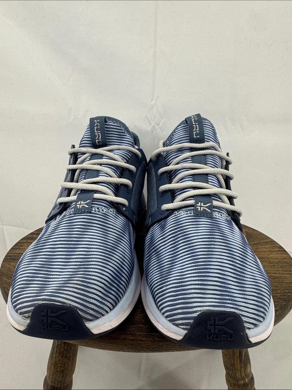 KURU overall shoes