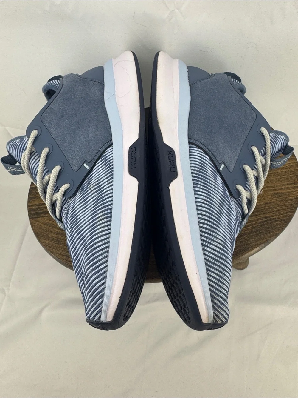 KURU overall shoes
