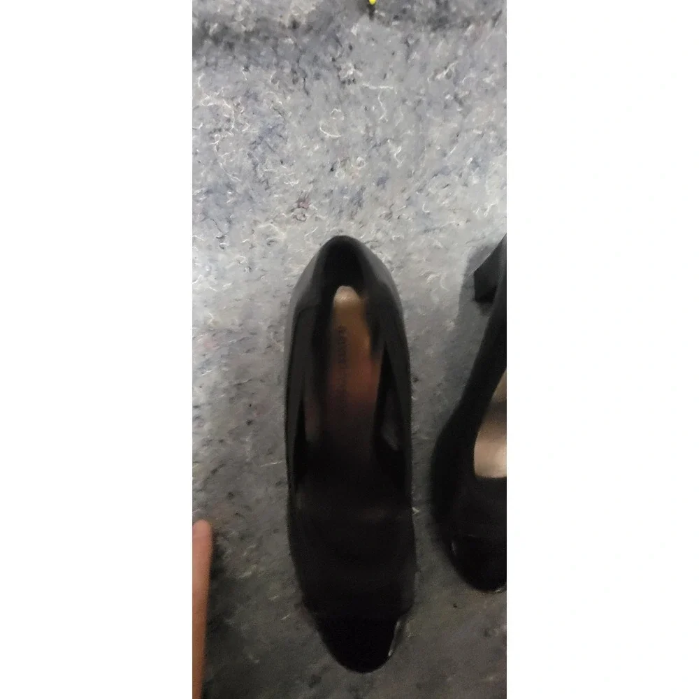 Apostrophe women black