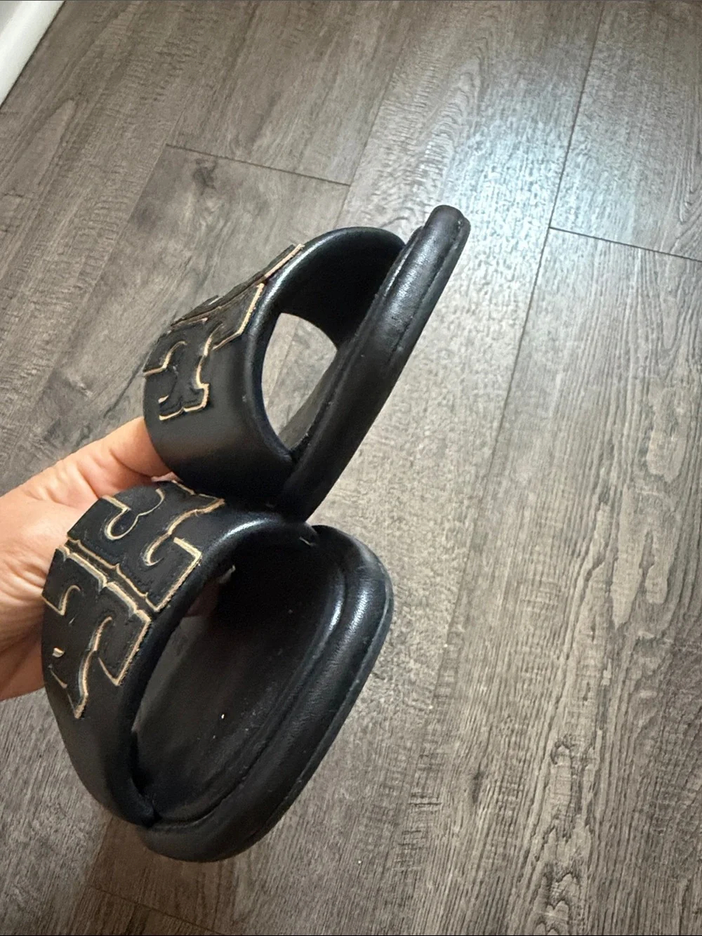 Tory Burch tory burch