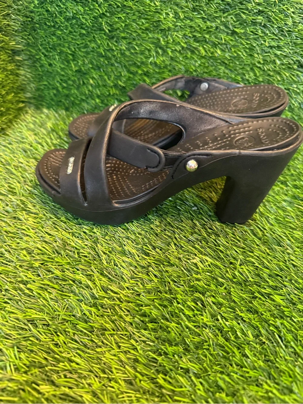 CROCS reposhing this
