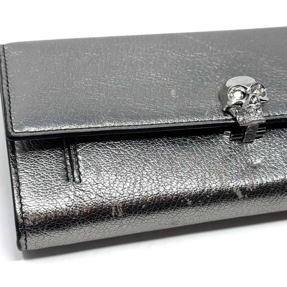 Alexander McQueen chain pics