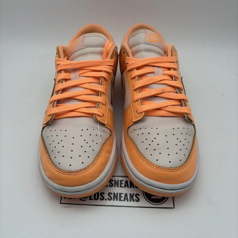 Nike size 8w
