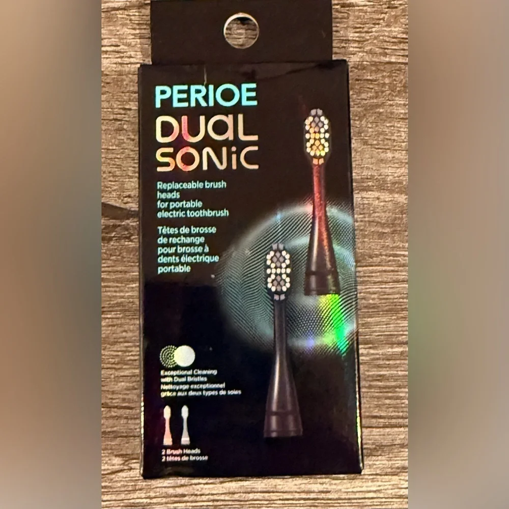 New in sealed box Avon Perioe Dual Brush Heads 2 in box