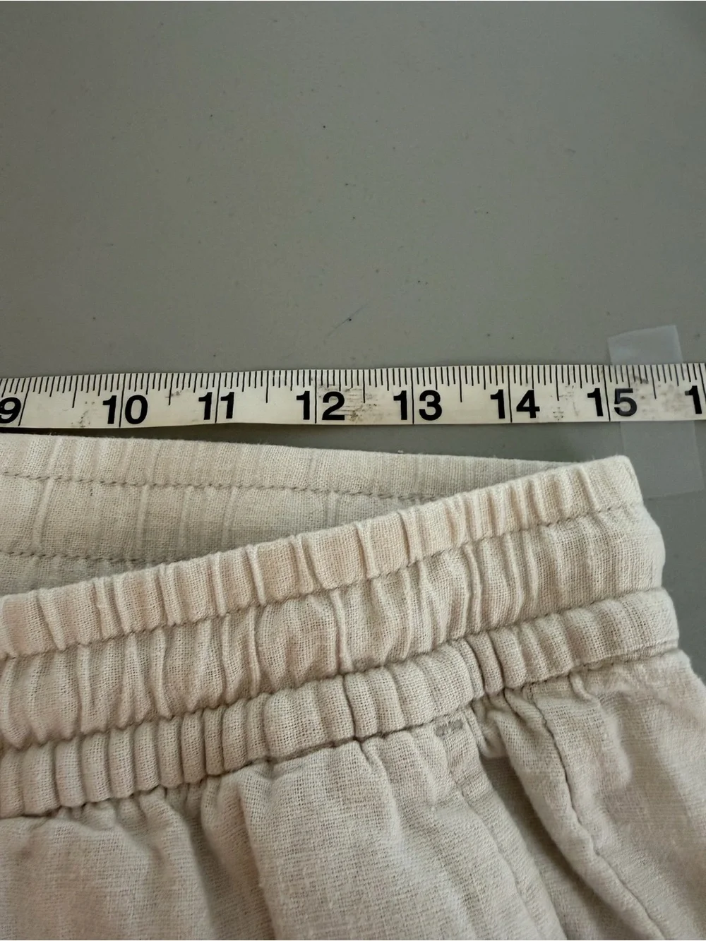 Old Navy light cream