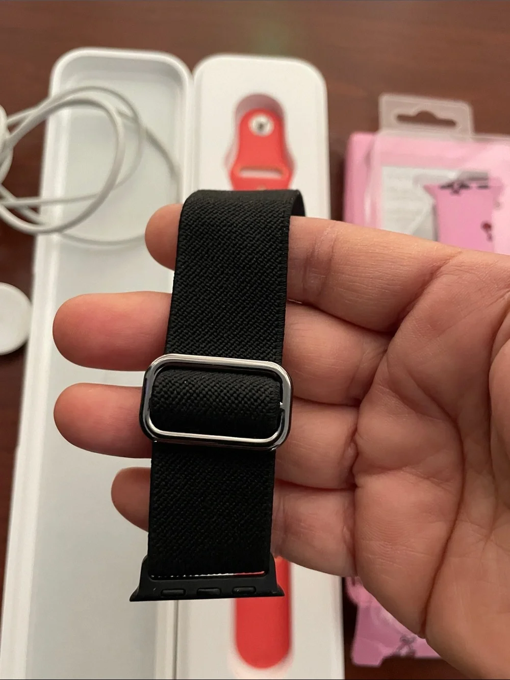 Apple smartwatch preloved