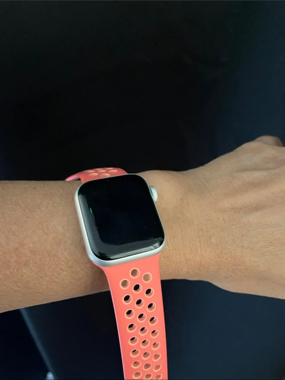 Apple smartwatch preloved