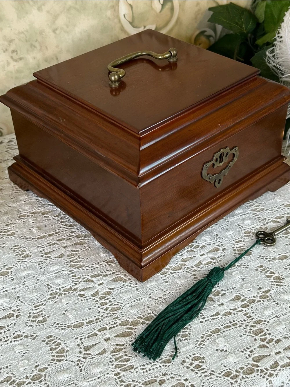 N/A classic wooden