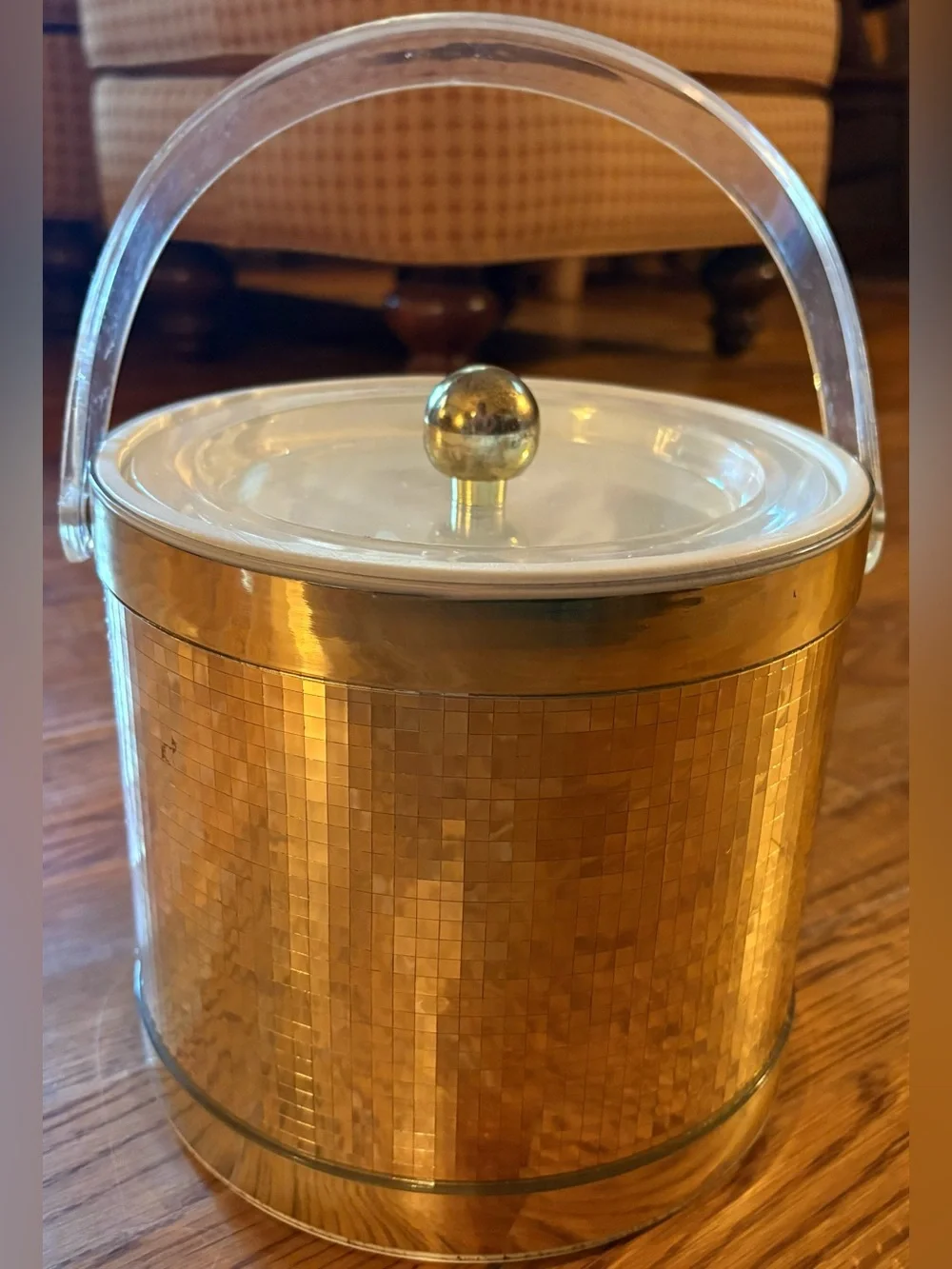 Georges Briard ice bucket In Gold w/ Lucite Handle And Lid, Vintage