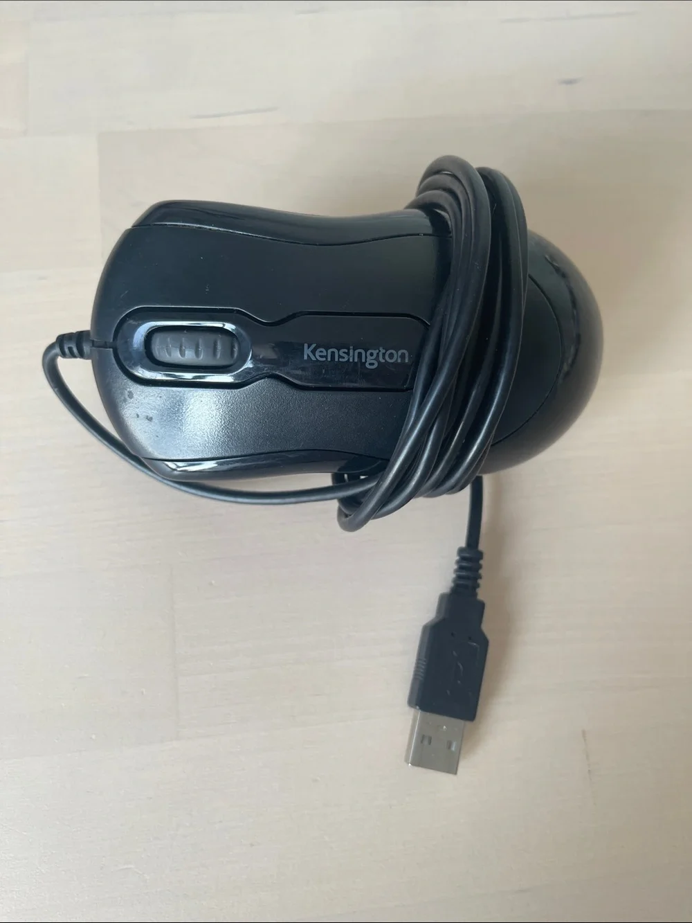 Kensington Black Wired USB Computer Mouse - Ergonomic USB Mouse