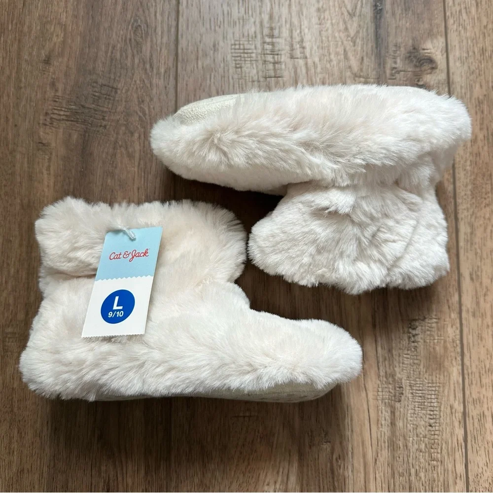 NWT! Cat & Jack Girl’s Booties, Slippers, Non-skid, Easy‎ On, Faux Fur, L 9/10
