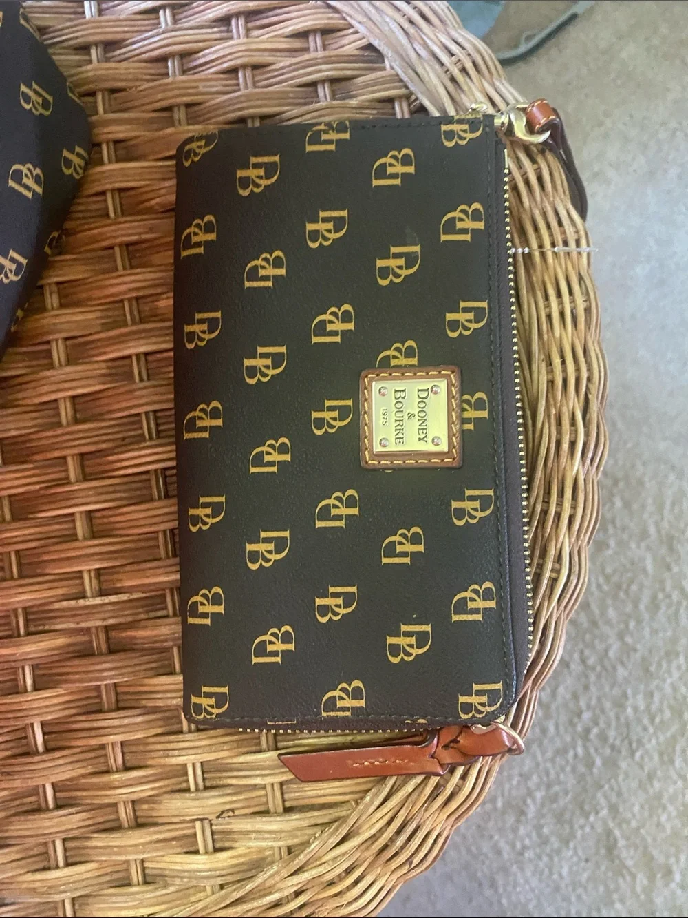 Dooney & Bourke compact wristlet