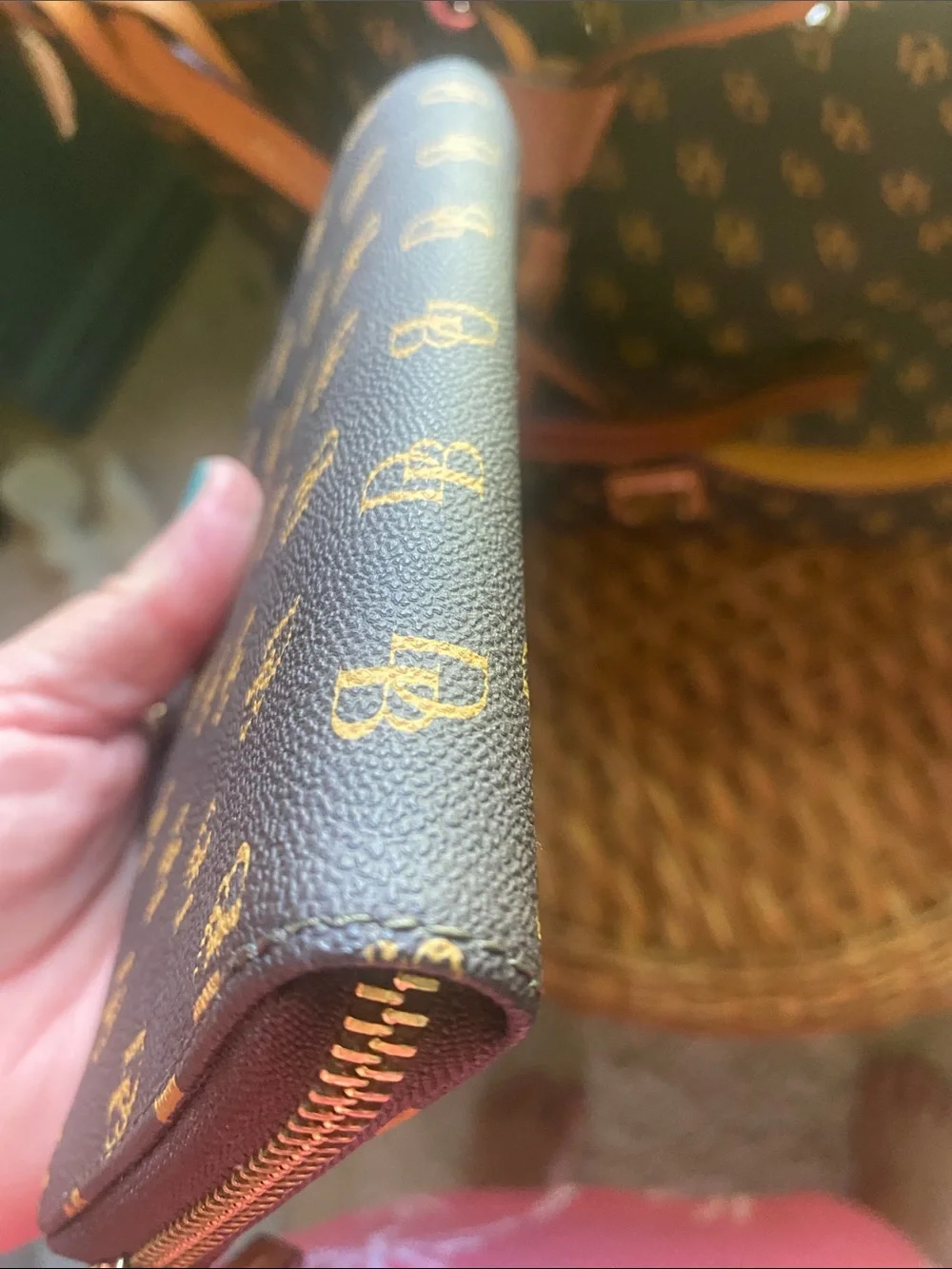Dooney & Bourke compact wristlet