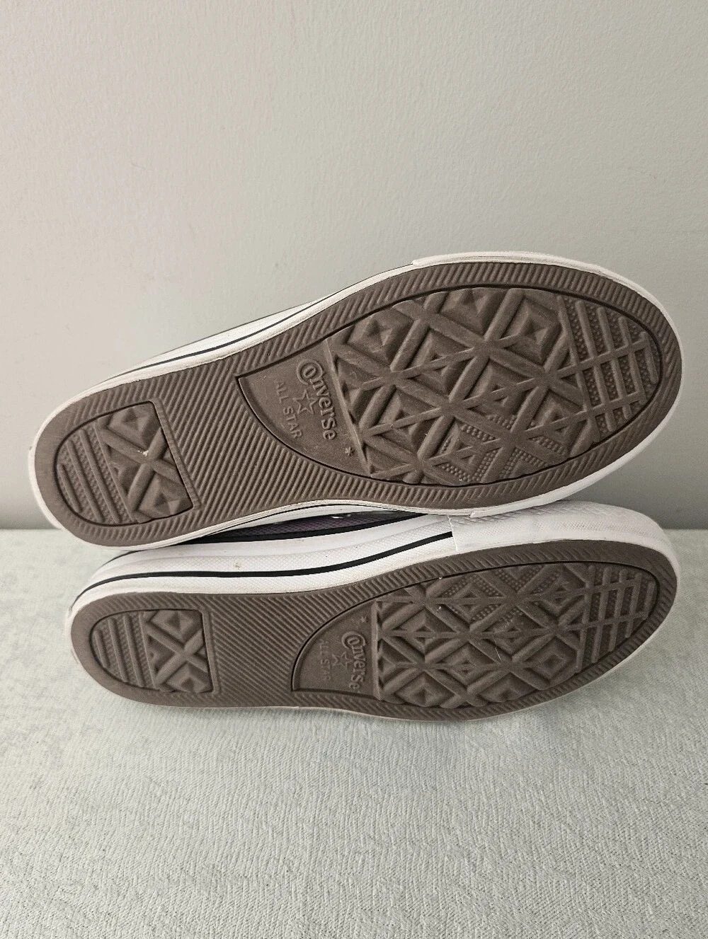 Converse very good