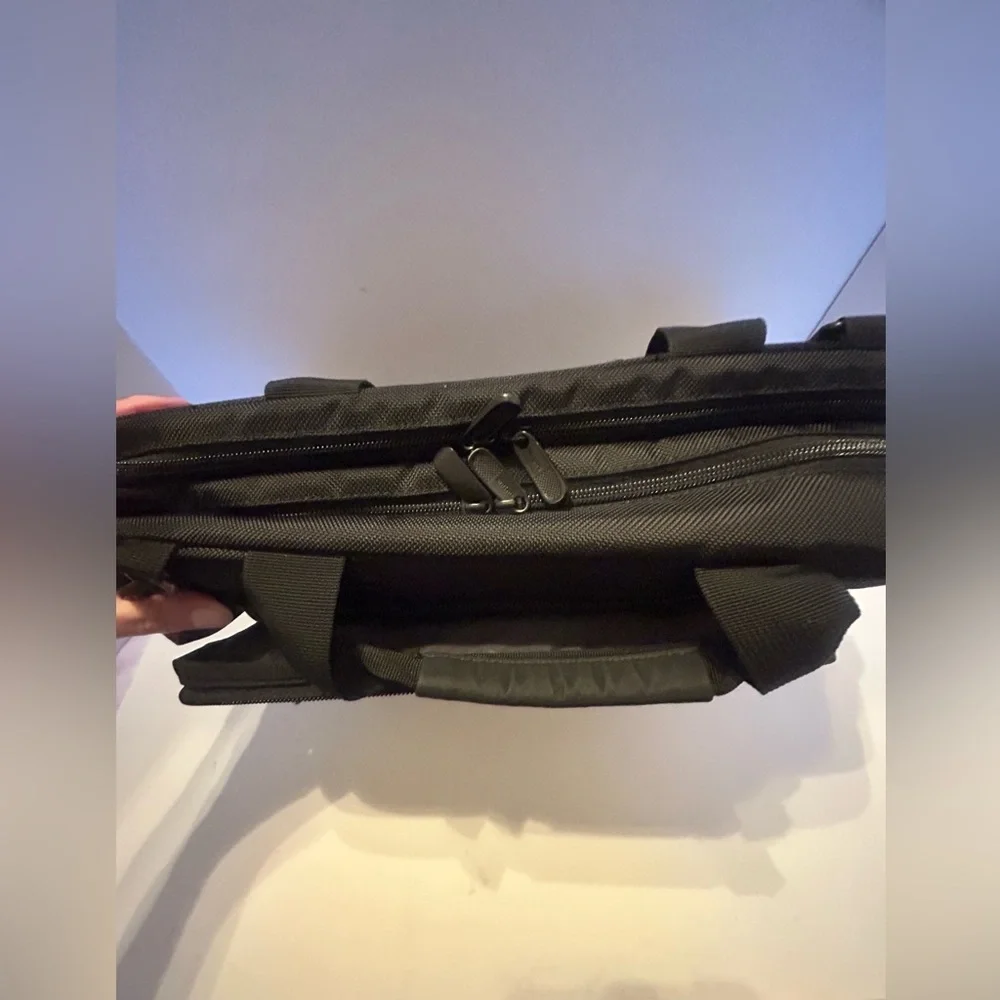 Targus CityLite Briefcase (TBT053US-91)‎ 15.6 laptop bag.
