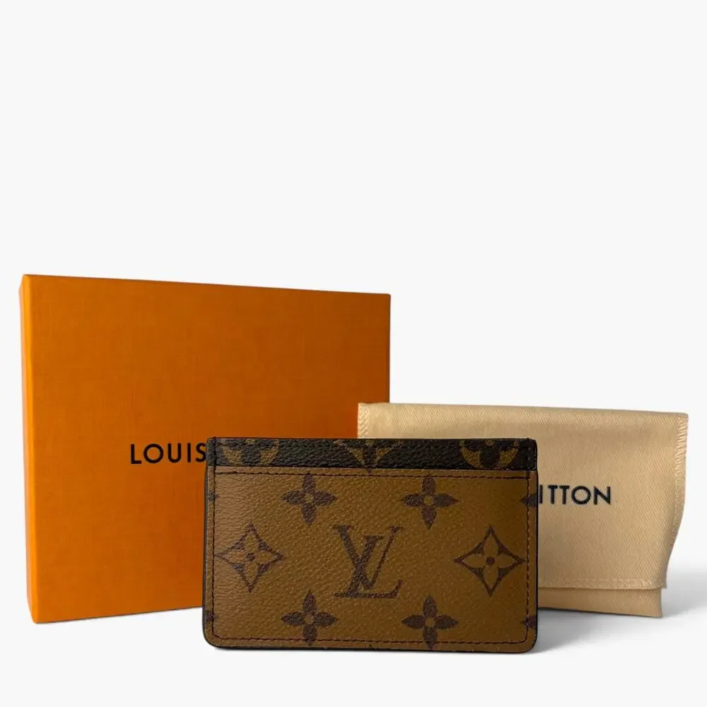 LOUIS VUITTON authentic louis