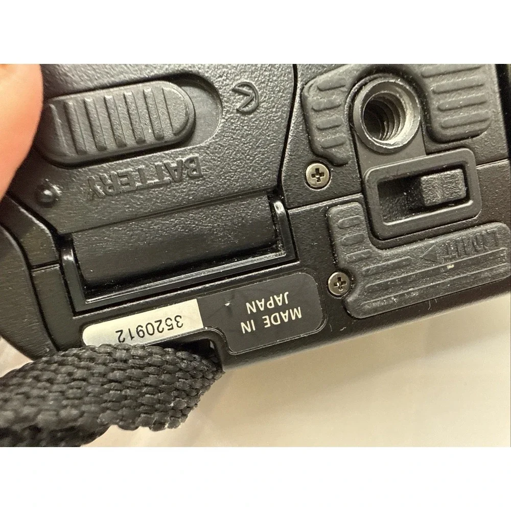 Nikon preowned good