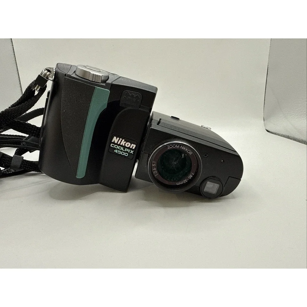 Nikon preowned good
