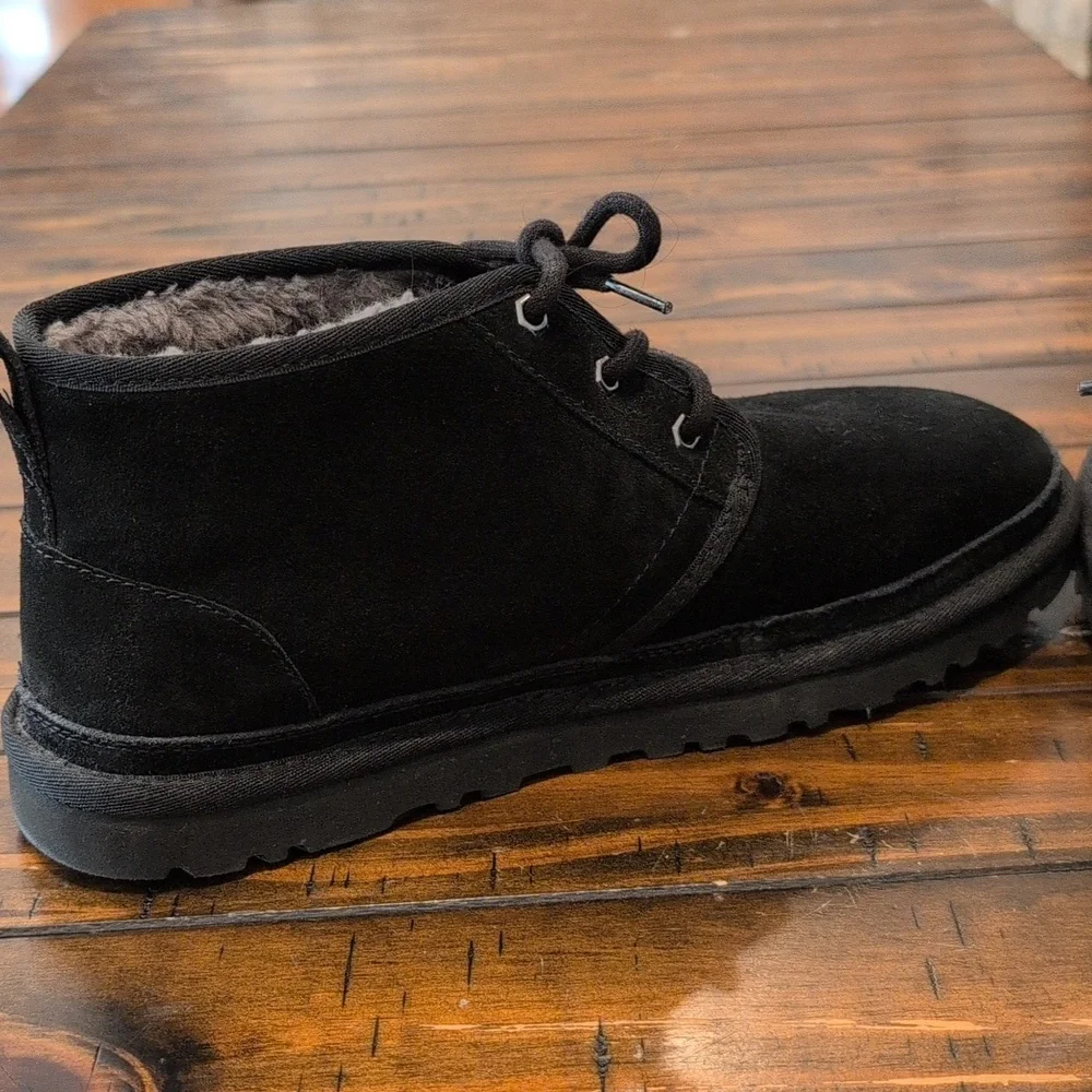 UGG nuemel chukka