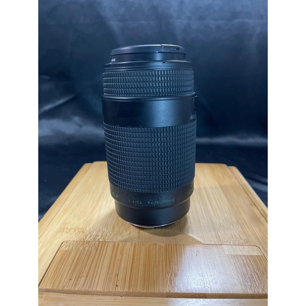 Quantaray Tech-10 75-300mm f/4.5-5.6 CN AF‎ Lens for Canon 55mm UV Filter Japan