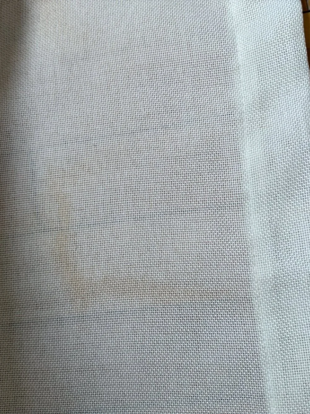 N/A set curtains