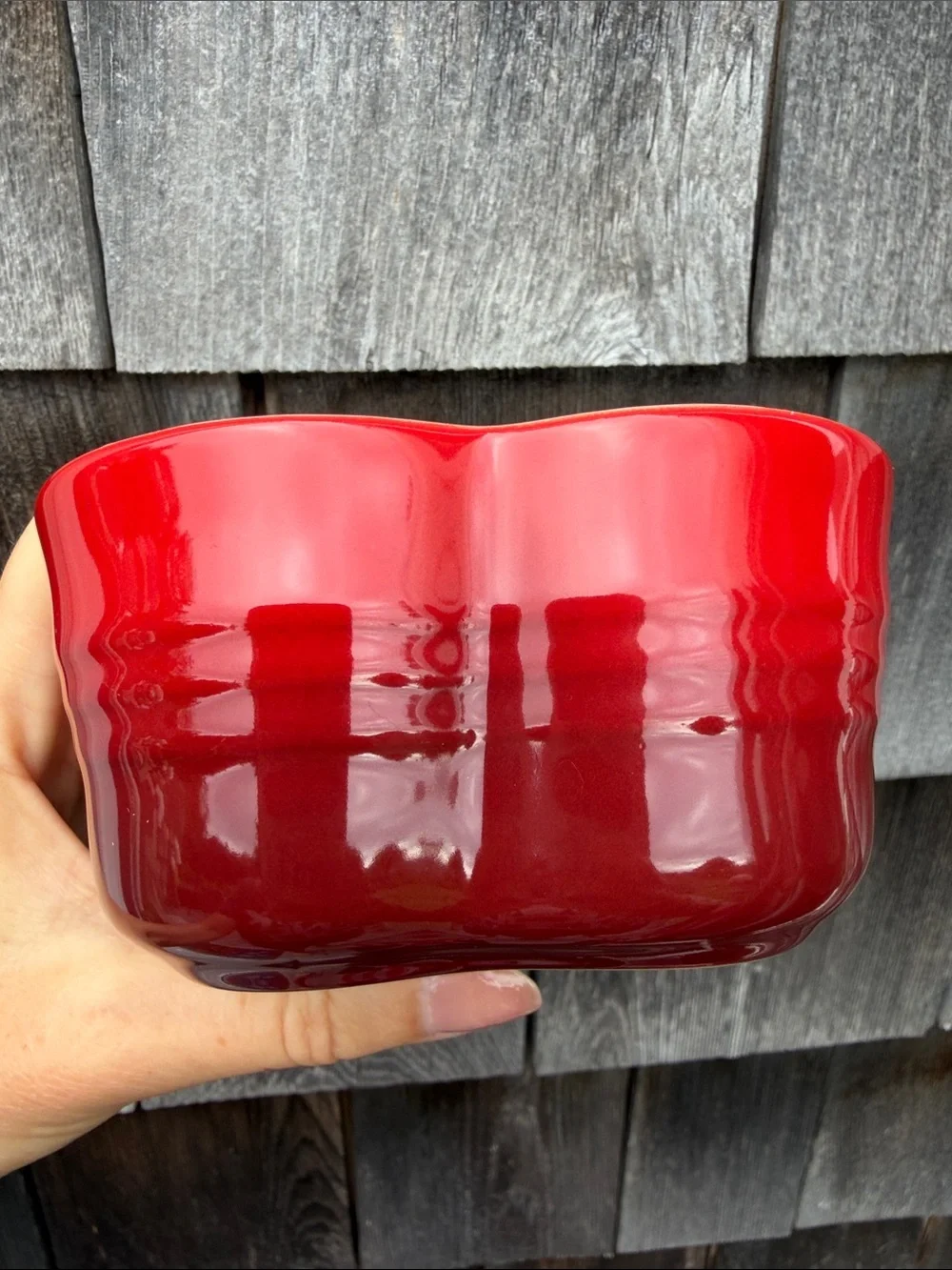 Le Creuset questions leave