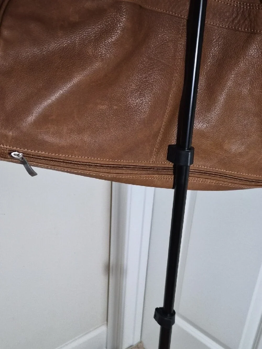 Viosi Piel Leather Duffel Bag with Multiple Pockets Front, Side, Back & Bottom