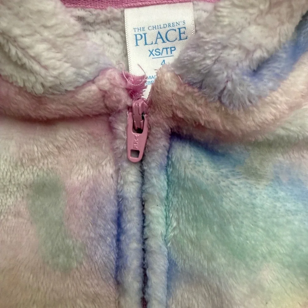 The Childrens Place plush hooded