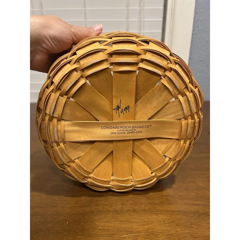 Longaberger 1999 woven