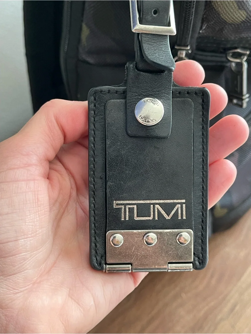 Tumi parrish laptop